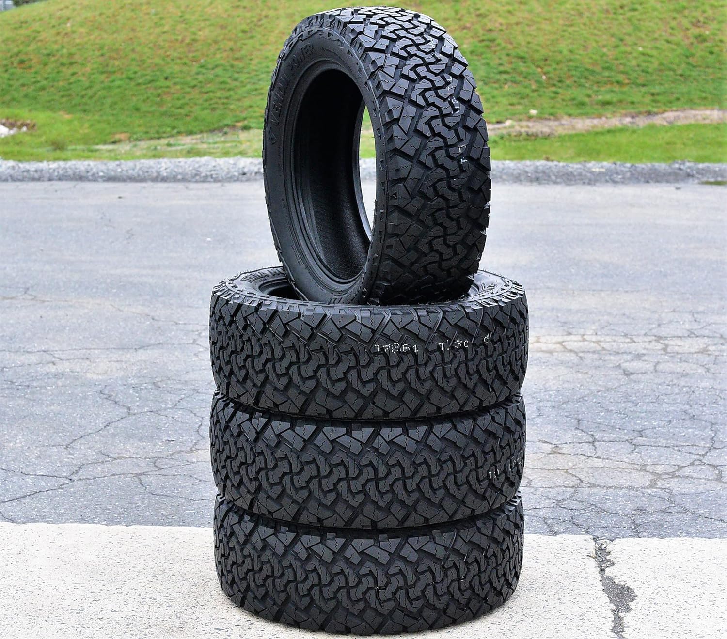 Venom Power Terra Hunter X/T XT All-Terrain Radial Tires 35X12.50R17LT 10-Ply E189