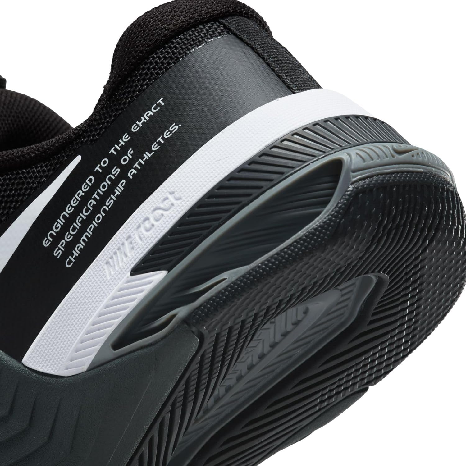 Nike Men's Metcon 8 Training Shoe, Black/Dark Smoke Grey/White, Size 9.5 T1774