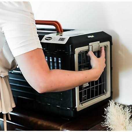 Mirapet USA Pet Carrier Airline TSA Approved Travel Crate for Cats and Dogs M9077