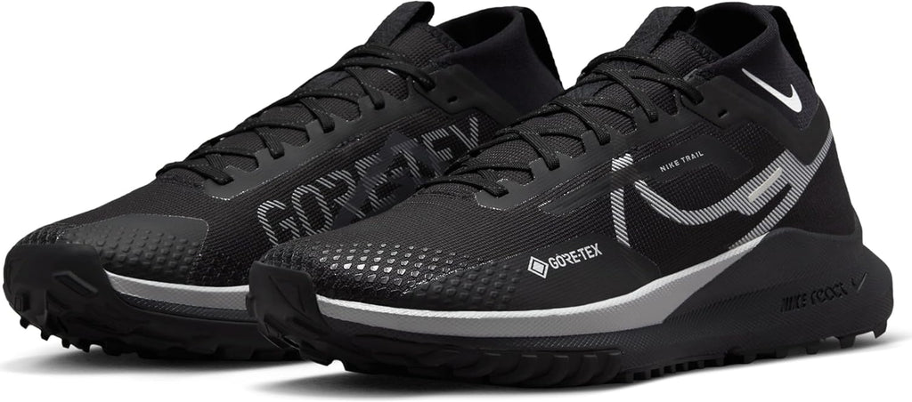 Nike Men's Low-Top Sneakers Black Wolf Grey Reflect Silver G526672