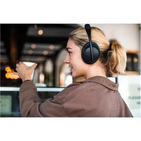 Bose Noise Cancelling Headphones 700 Wireless Bluetooth Over-Ear, Black B517