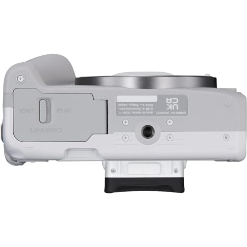 Canon EOS R50 Mirrorless Camera with RF-S 18-45mm Lens, White, Bundle with Bag, Batteries & Memory Cards S656267