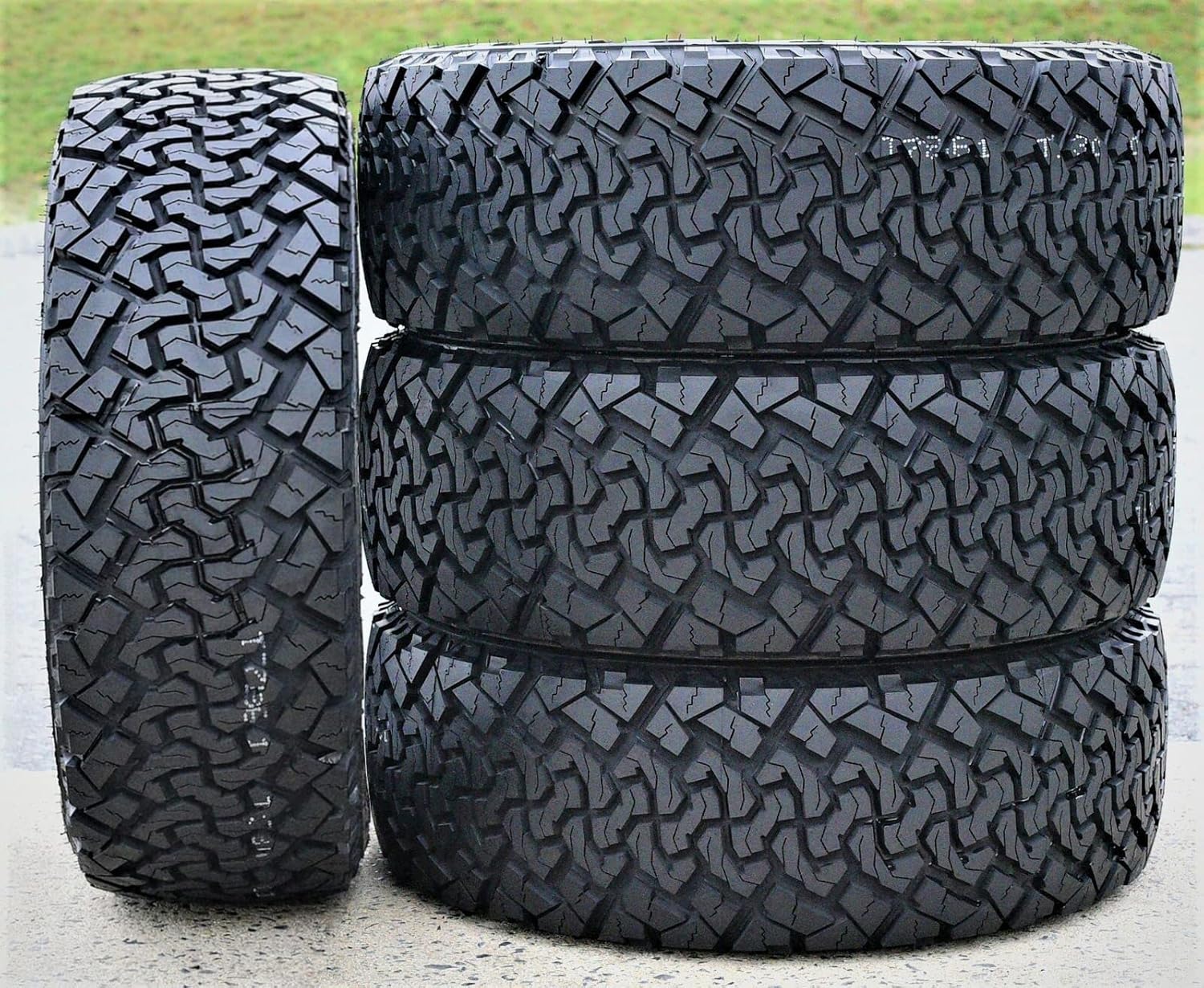 Venom Power Terra Hunter X/T XT All-Terrain Radial Tires 35X12.50R17LT 10-Ply E189