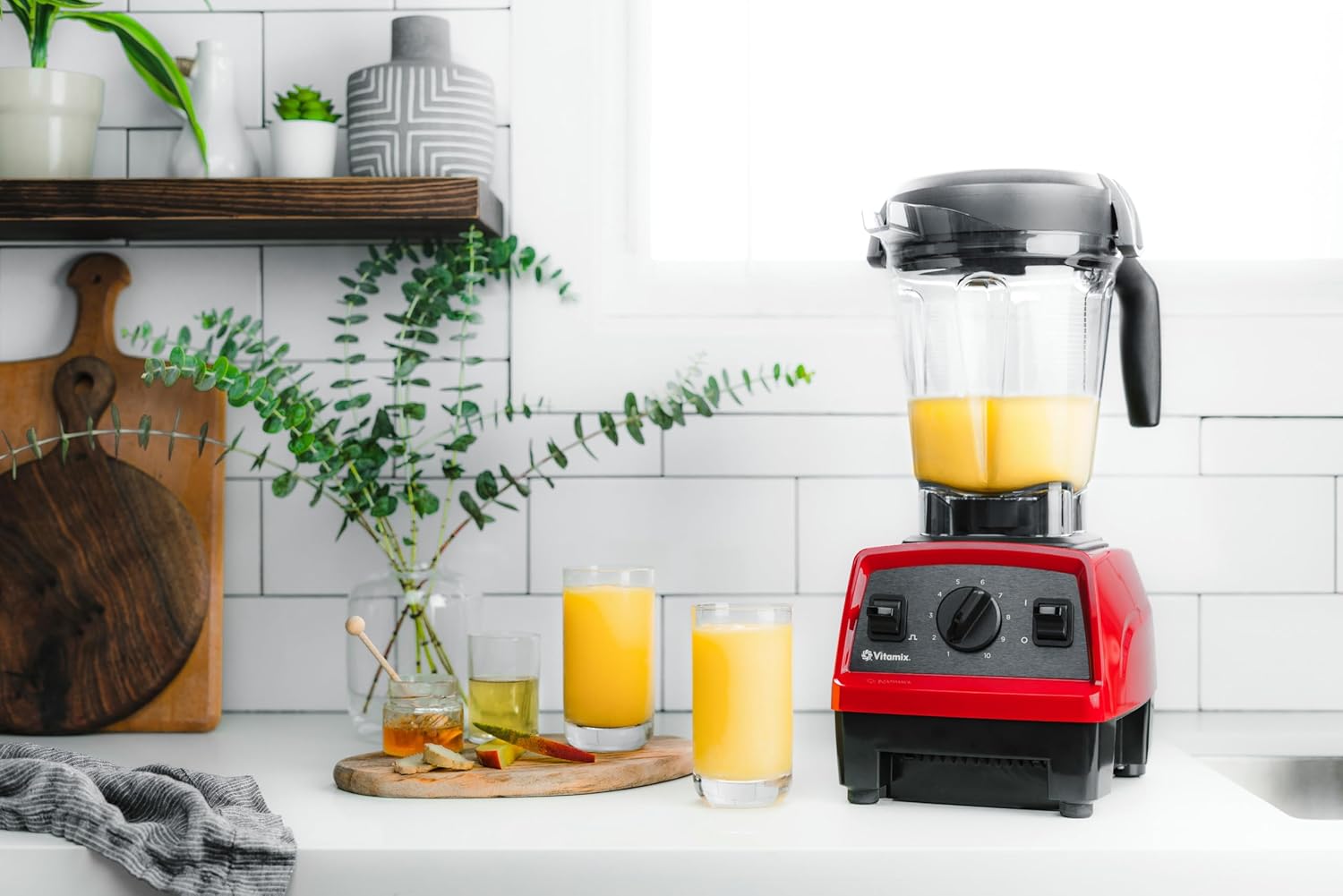 Vitamix Explorian Blender, 64 oz, Red (Renewed Premium) E146841
