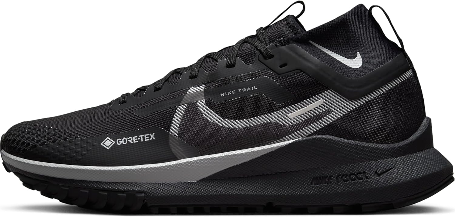 Nike Men's Low-Top Sneakers, Black Wolf Grey Reflect Silver, 8