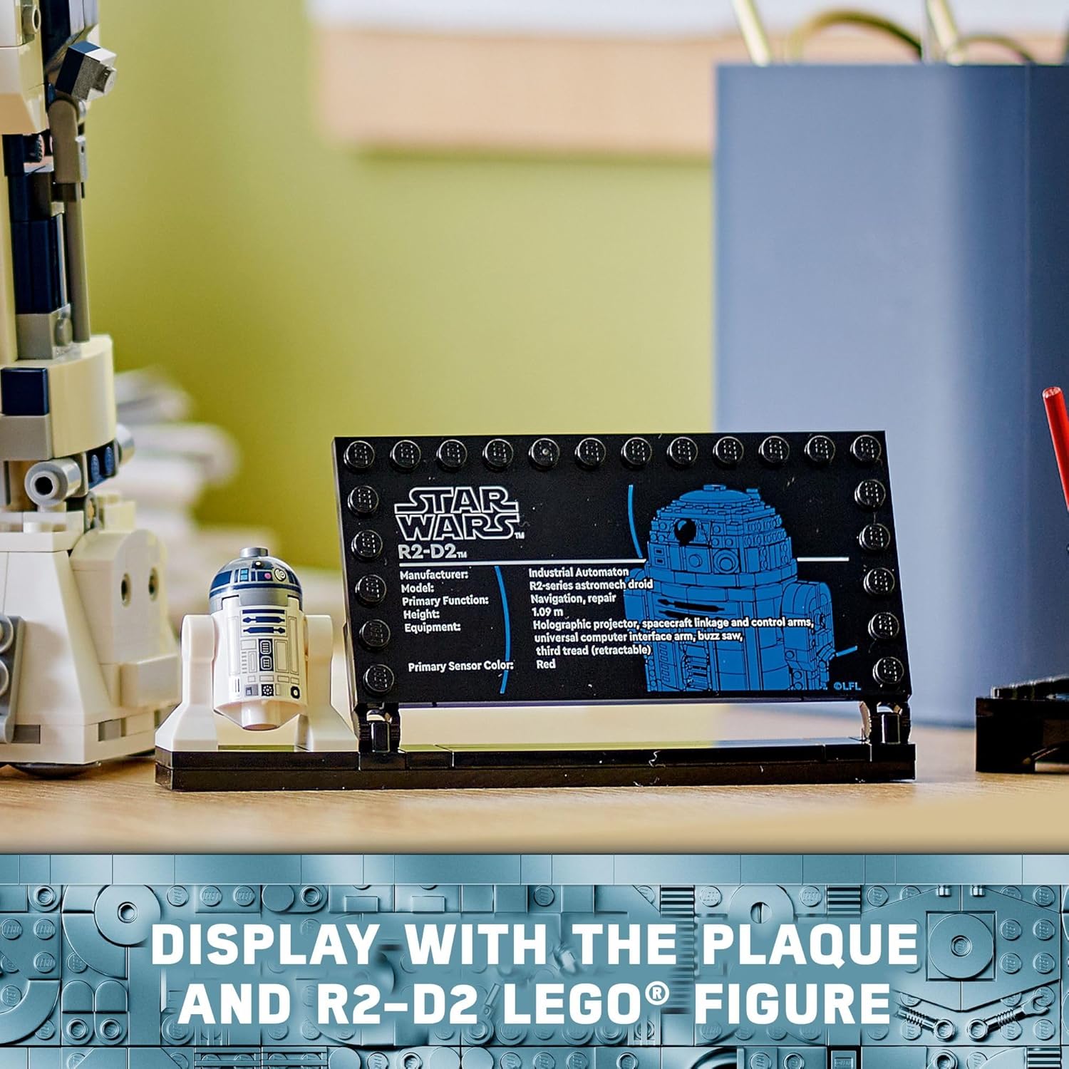 LEGO Star Wars R2-D2 Brick Built Droid Figure with 25th Anniversary Darth Malak Minifigure F86154