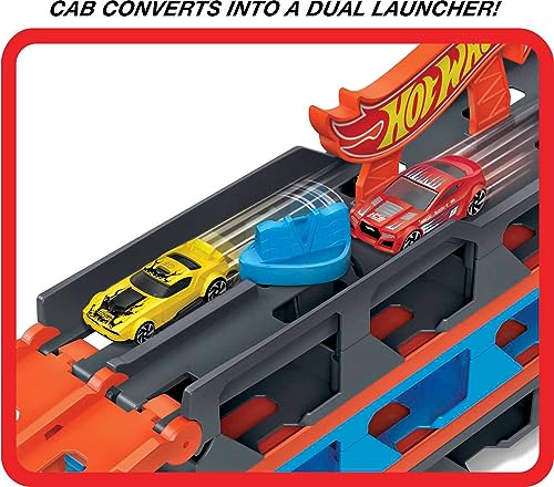 Hot Wheels Speedway Hauler Storage Carrier with 3 1:64 Scale Cars & Drag Race Track F586351