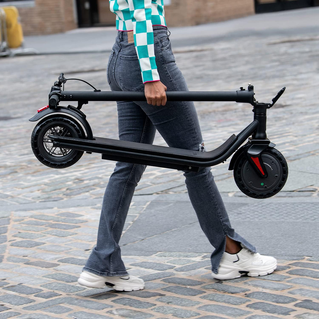 Jetson Racer Electric Scooter, 15 mph, 16 mi Range, Black U467454