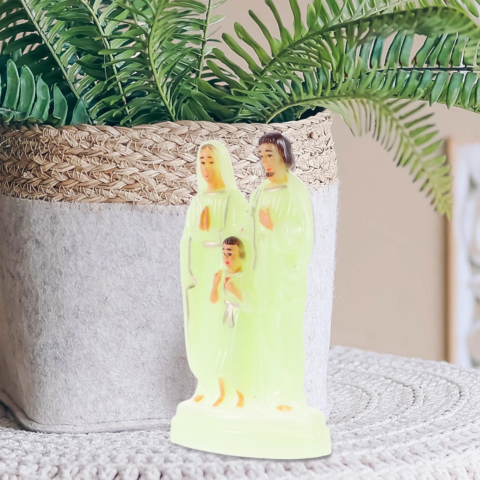 2 Pcs Luminous Church Statue Baby Desktop Ornament O8514