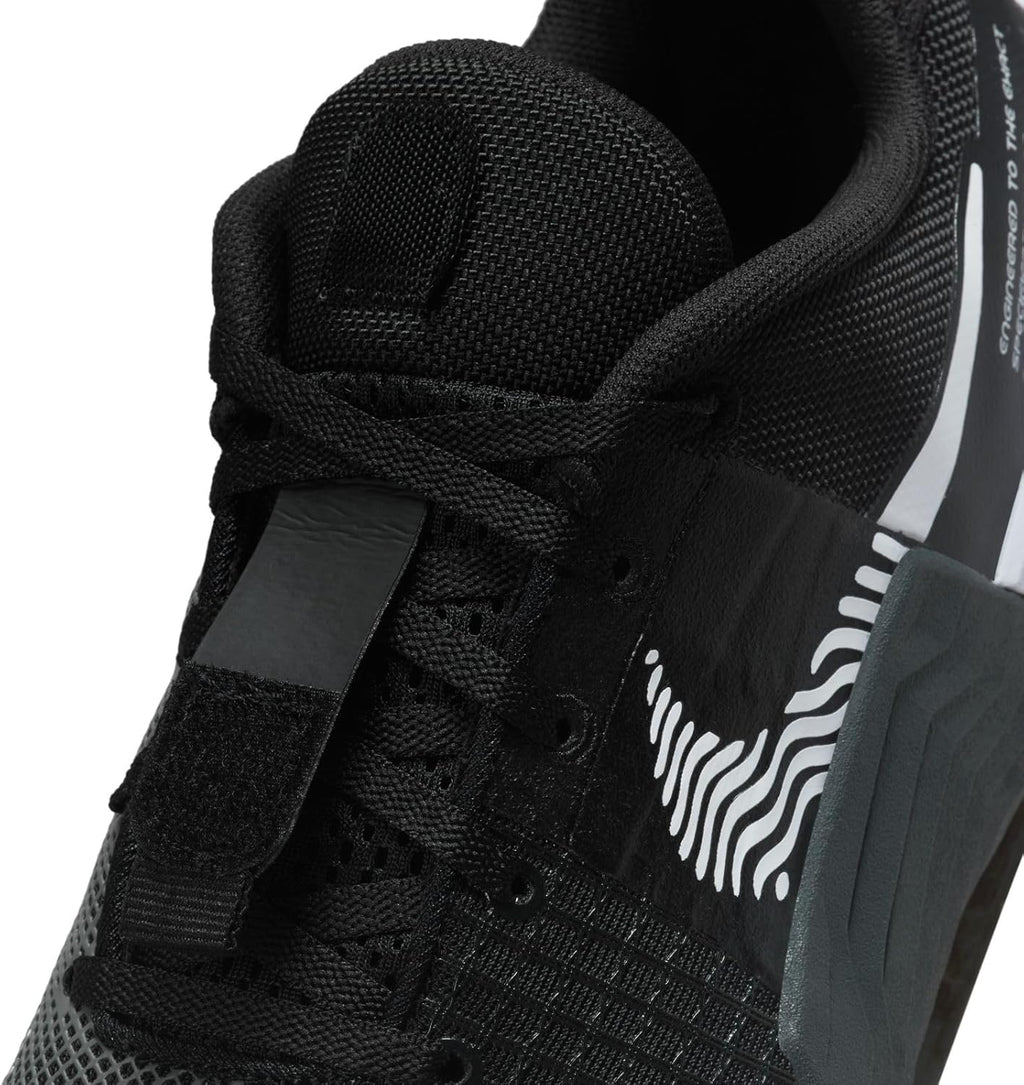 Nike Men's Metcon 8 Training Shoe, Black/Dark Smoke Grey/White, Size 9.5 T1774